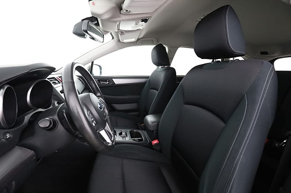 Subaru Outback 11 of 30