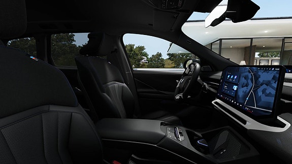 BMW iX3 4 of 5