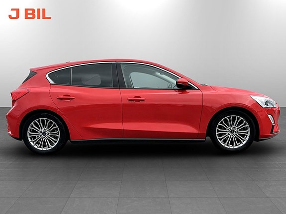 Ford Focus 13 of 15