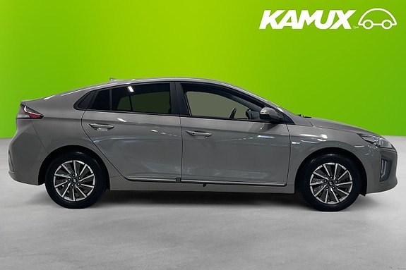 Hyundai IONIQ 2 of 5