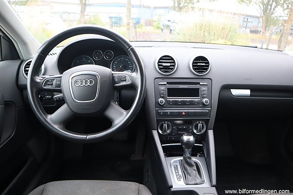 Audi A3 6 of 17
