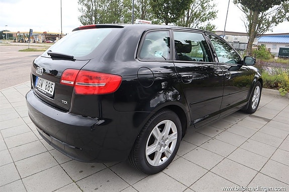 Audi A3 3 of 5