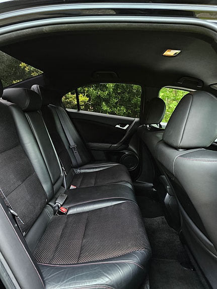 Honda Accord 12 of 13