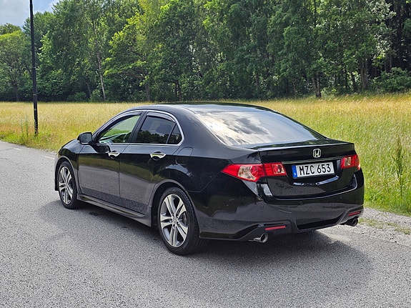 Honda Accord 6 of 13