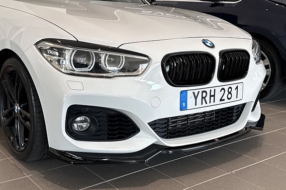 BMW 118i 27 of 30
