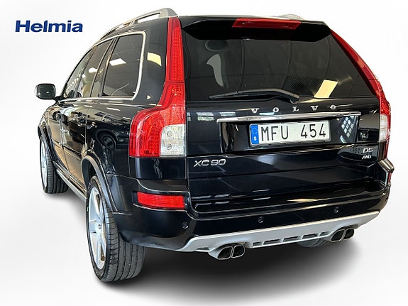 Volvo XC90 3 of 5