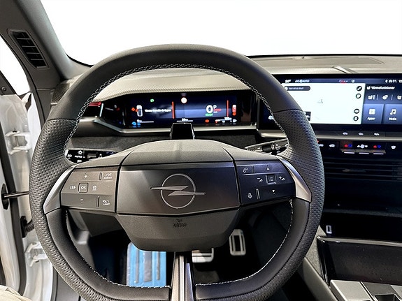 Opel Grandland 10 of 17