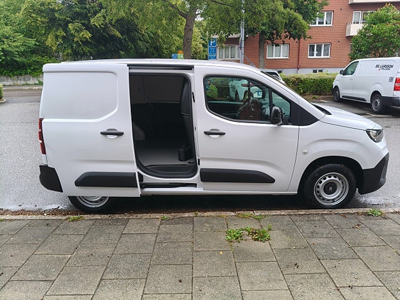 Fiat Doblo 3 of 5