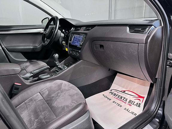 Skoda Octavia Scout 11 of 20