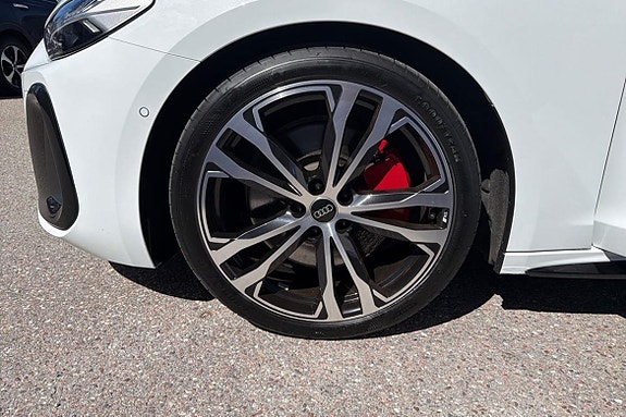 Audi A5 7 of 27