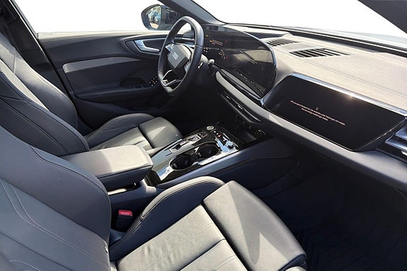 Audi A5 8 of 27