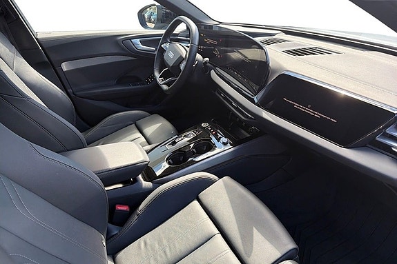 Audi A5 8 of 27