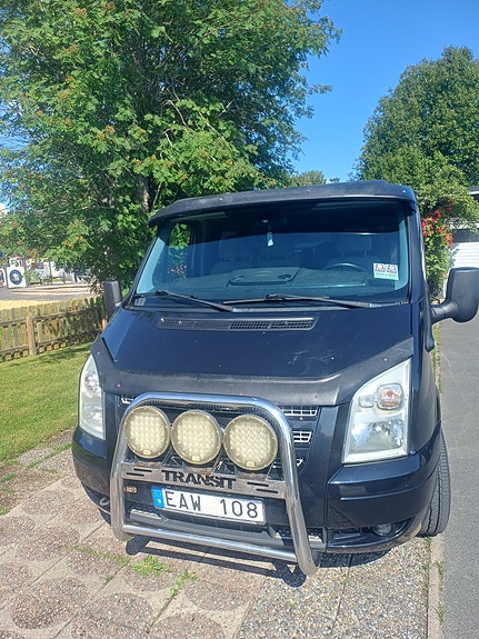 Ford Transit 2 of 5