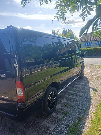 Ford Transit 3 of 5