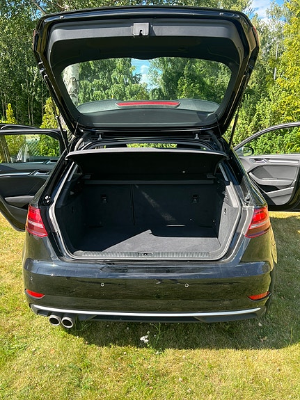 Audi A3 7 of 11