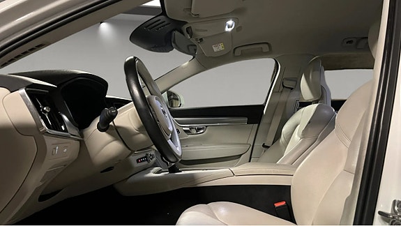 Volvo V90 5 of 5
