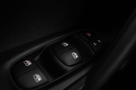 Nissan Qashqai 27 of 30