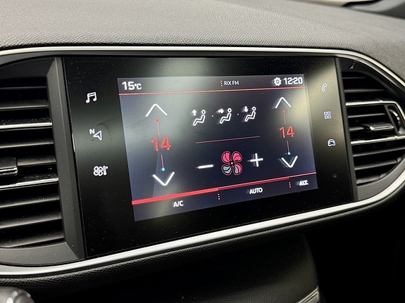 Peugeot 308 SW 18 of 19