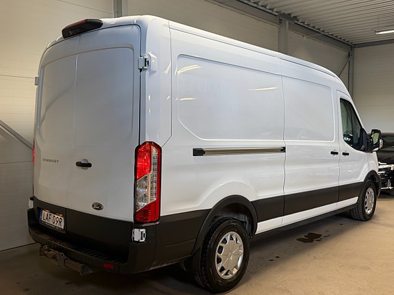 Ford Transit 5 of 5