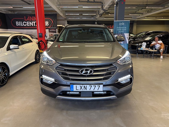Hyundai Santa Fe 3 of 30