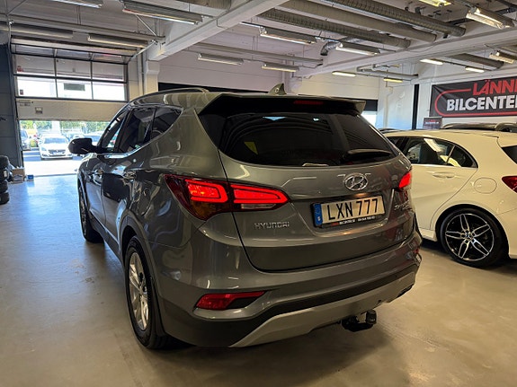 Hyundai Santa Fe 7 of 30