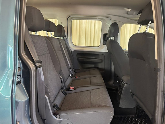 Volkswagen Caddy 23 of 26