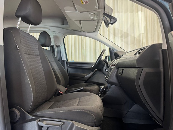 Volkswagen Caddy 10 of 26