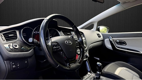 Kia Ceed 5 of 5