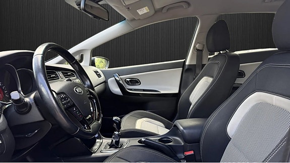 Kia Ceed 6 of 8