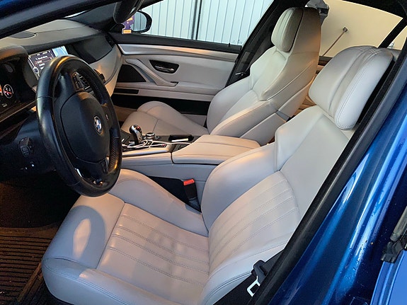 BMW M5 6 of 8