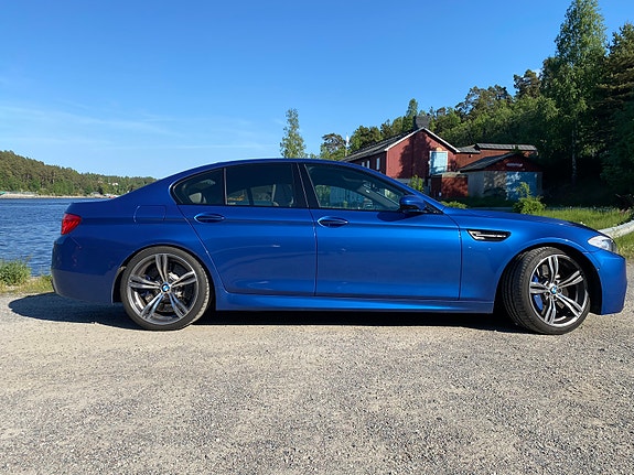 BMW M5 7 of 8