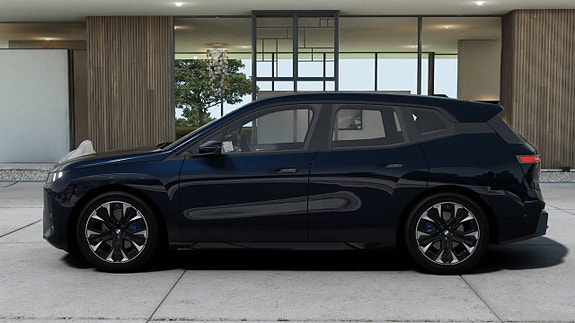 BMW iX 3 of 5