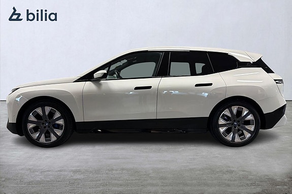 BMW iX 3 of 18