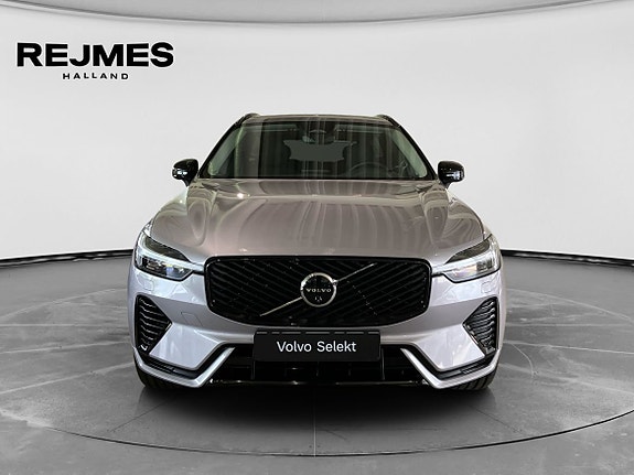 Volvo XC60 9 of 15