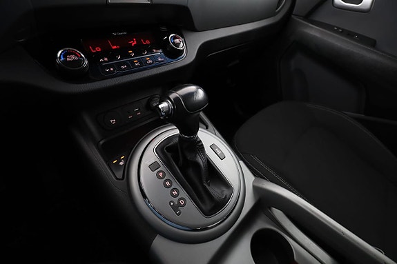 Kia Sportage 22 of 30