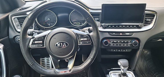 Kia ProCeed 8 of 30