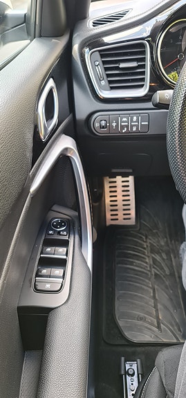 Kia ProCeed 7 of 30