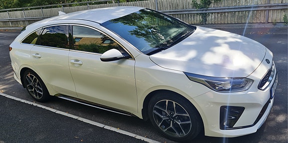 Kia ProCeed 2 of 30
