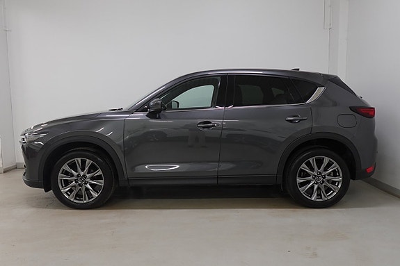 Mazda CX-5 2 of 5