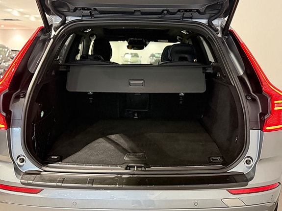 Volvo XC60 6 of 18