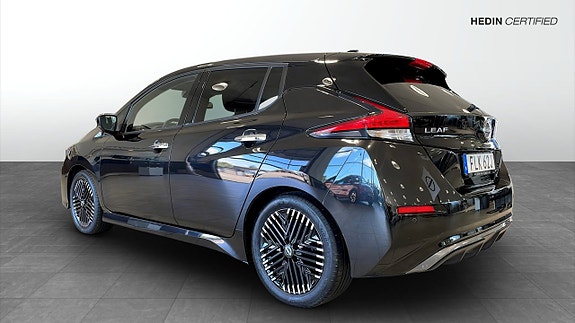 Nissan Leaf 6 of 12