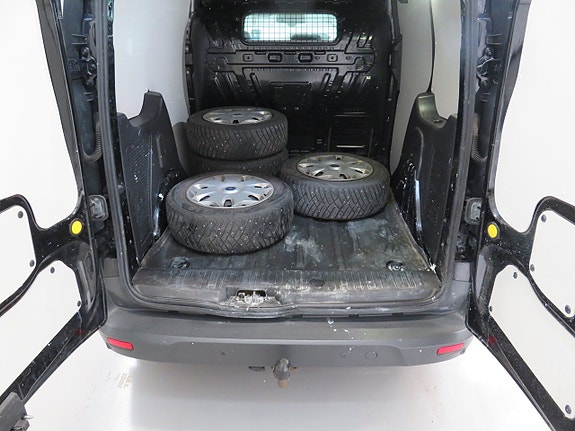Ford Transit Connect 4 of 5