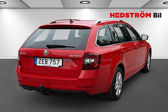 Skoda Octavia 3 of 5