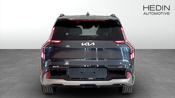 Kia EV9 7 of 20