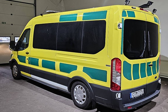 Ford Transit 5 of 12