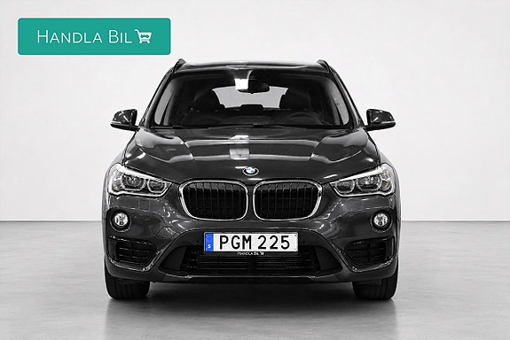 BMW X1 3 of 21
