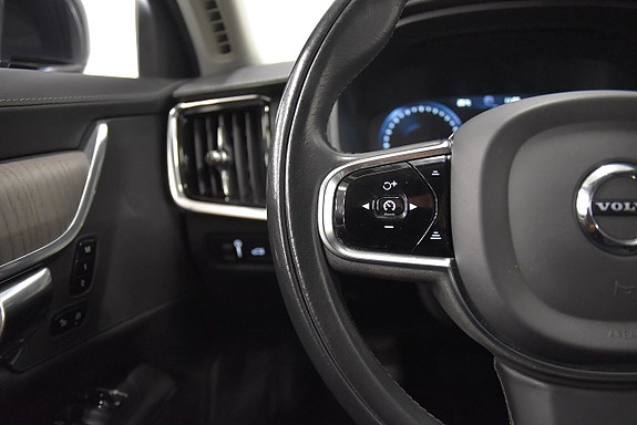 Volvo V90 10 of 27