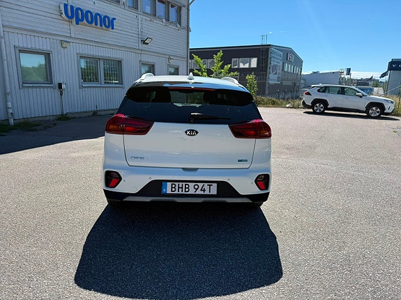 Kia Niro 8 of 28