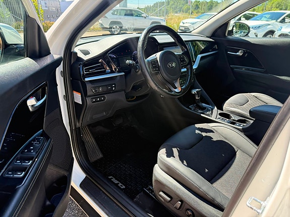 Kia Niro 11 of 28