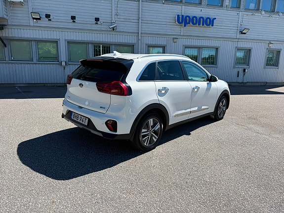 Kia Niro 7 of 28